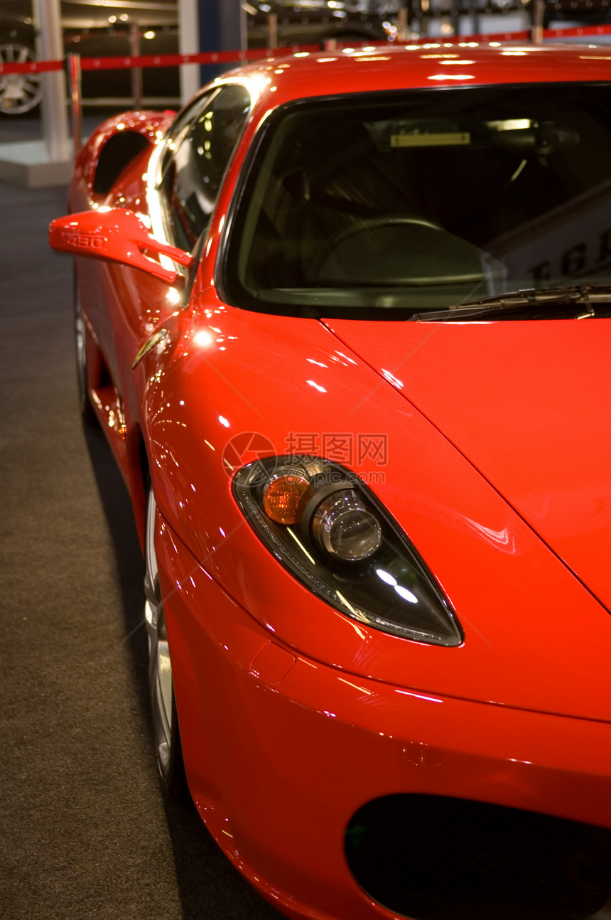 红色超级汽车反射速度金属轿车驾驶大灯博览会抛光异国发动机图片