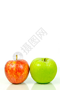 红和绿苹果白色绿色红色食物背景图片