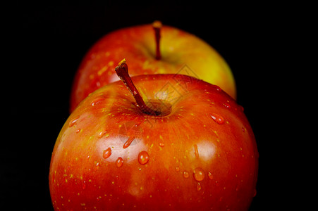 红苹果黑色红色食物背景图片