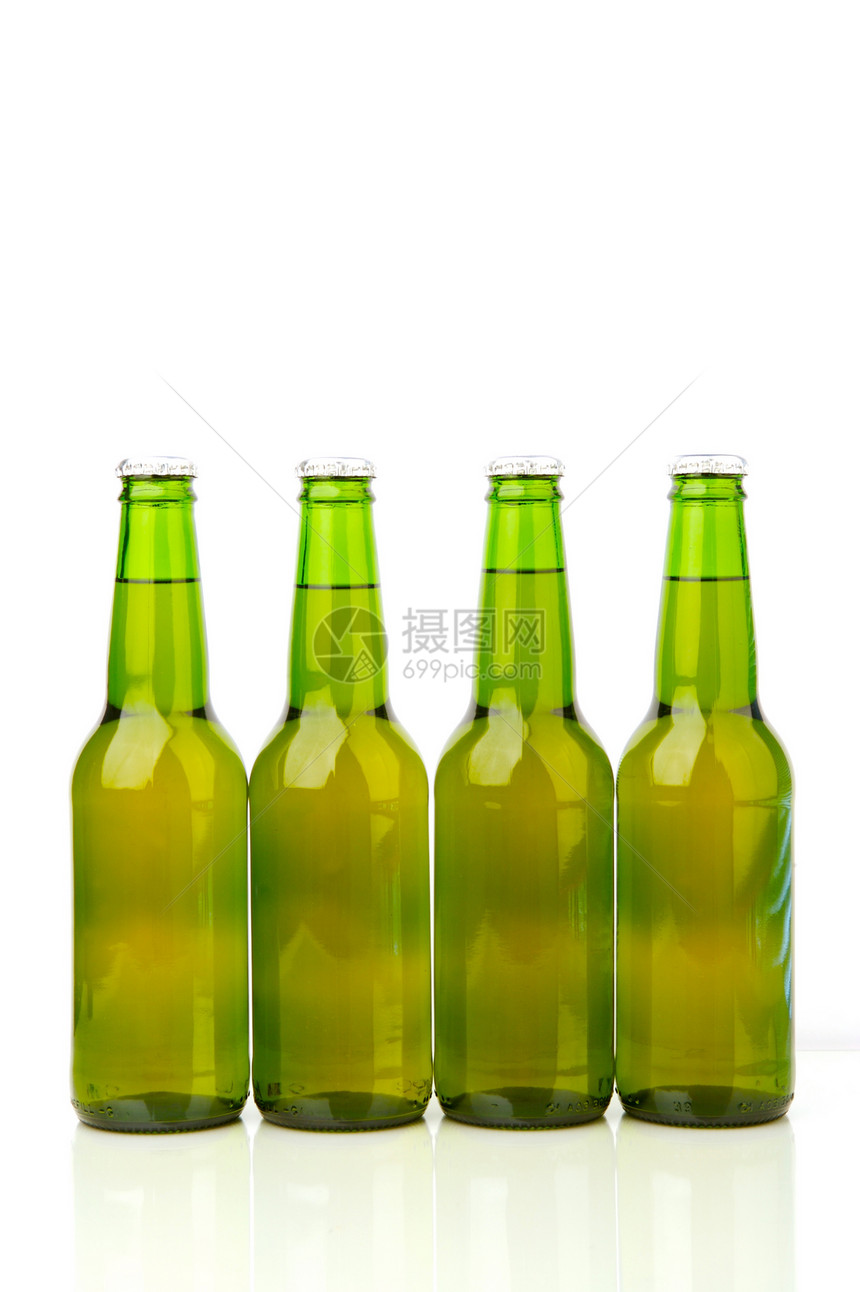 啤酒瓶白色排列金子酒精绿色玻璃饮料脖子瓶子气泡图片