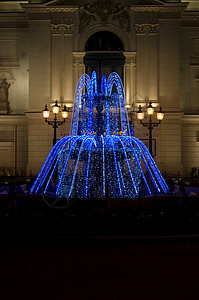 蓝色圣诞喷泉背景图片