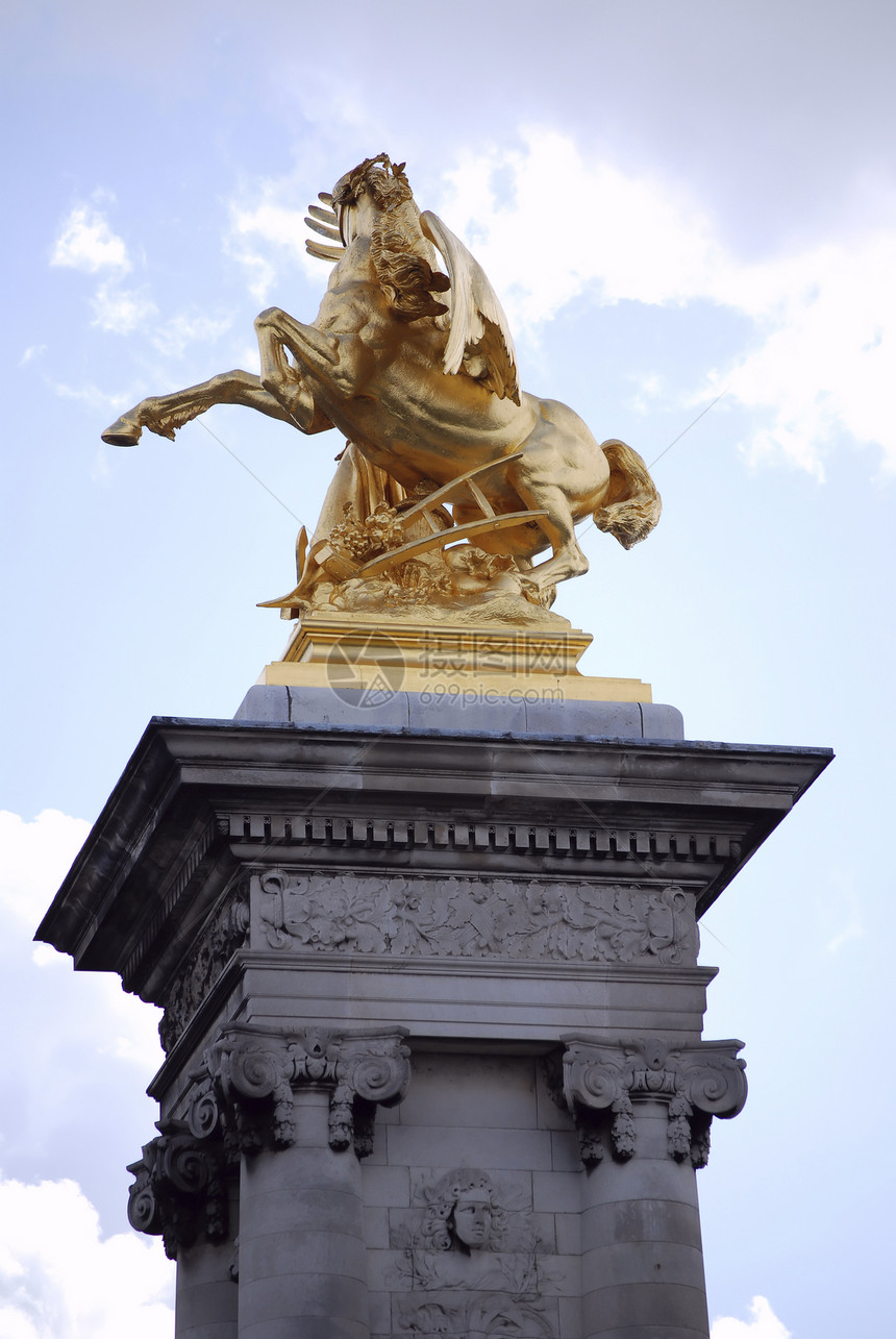 金金法国雕像图片