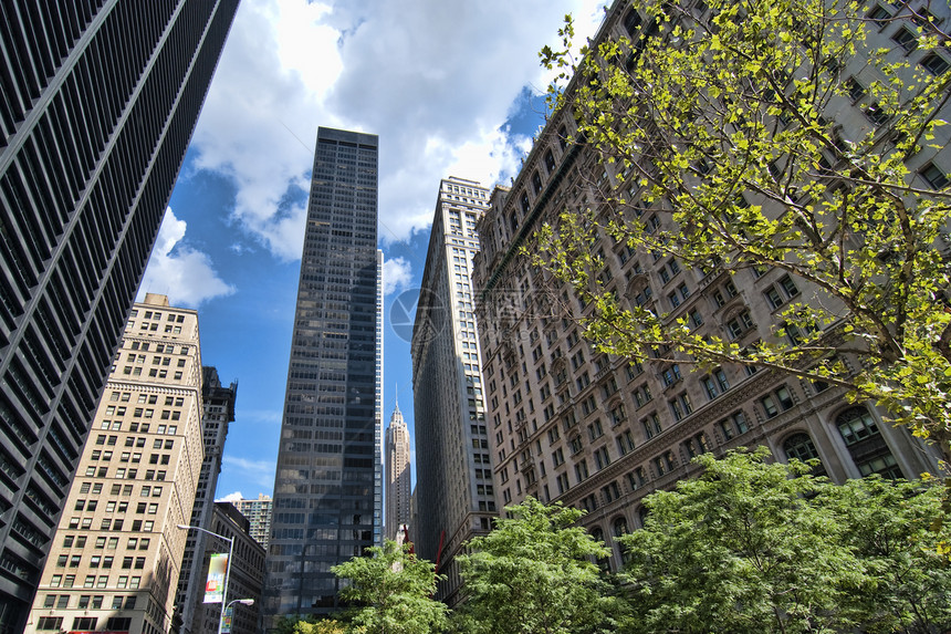纽约市的摩天大楼街道天空景观摄影蓝色办公室商业玻璃公寓建筑学图片