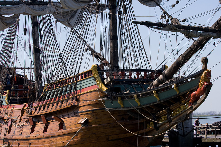 旧帆船海洋历史性血管海军木头港口绳索航海历史导航图片