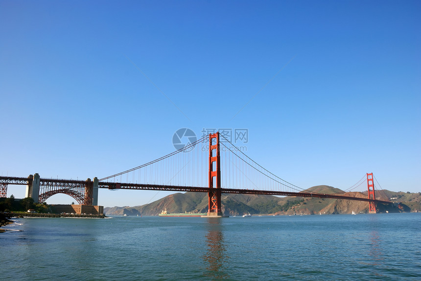 旧金山金门大桥的全景双胞胎地标假期岬角天空悬崖海洋运输交通城市图片