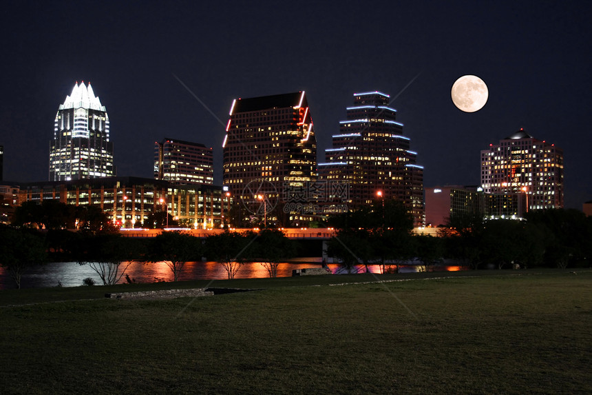 德克萨斯州与月月夜市下城奥斯汀图片