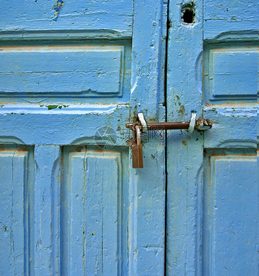 蓝门入口锁孔房子装饰挂锁金属风格安全隐私木头图片
