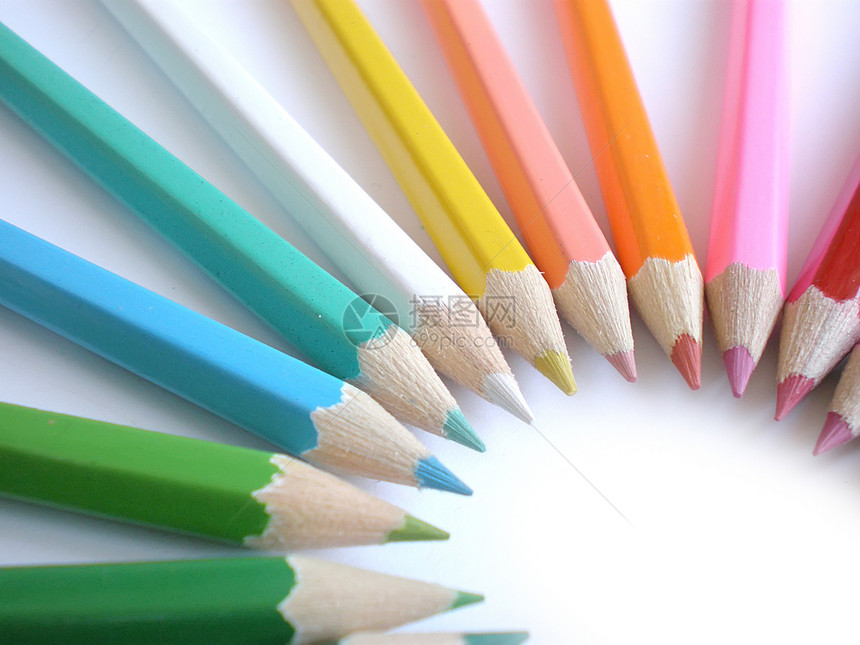 彩色铅笔闲暇工具染色色调绘画学校补给品艺术木头蜡笔图片