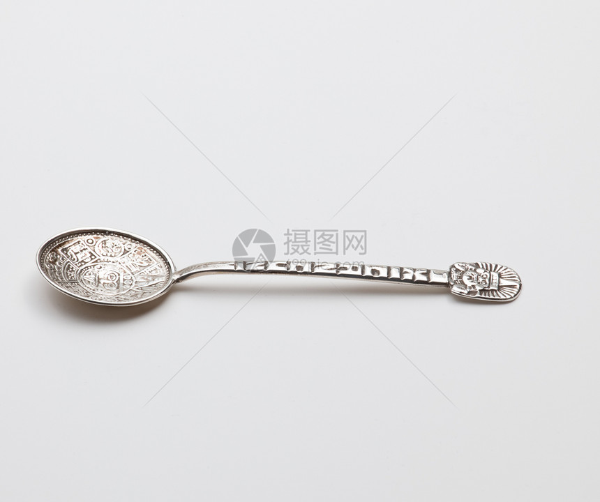 古金银勺银器桌面雕刻刀具设置宏观白色餐具服务厨房图片