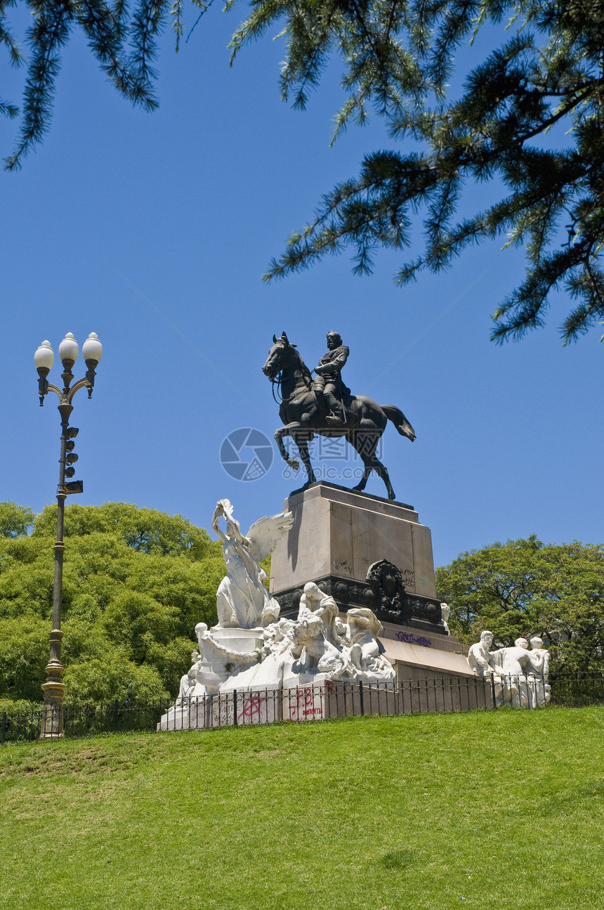 阿根廷布宜诺斯艾利斯景观正方形城市风景雕像日光公园土地建筑图片
