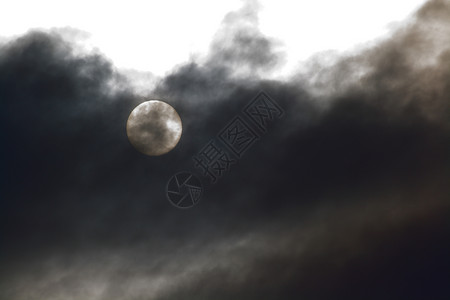 乌云天气太阳灰色背景图片