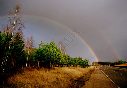 路尽头的彩虹秋天高清图片素材