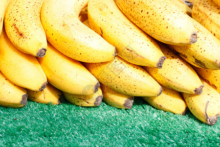 香蕉摄影黄色水果生产市场背景图片