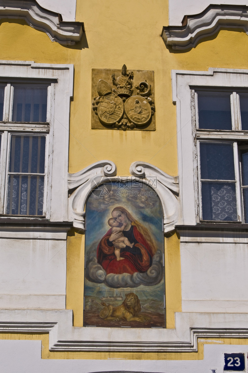 布拉格的旧宫殿旅行晴天假期蓝色天空建筑城市历史文化图片