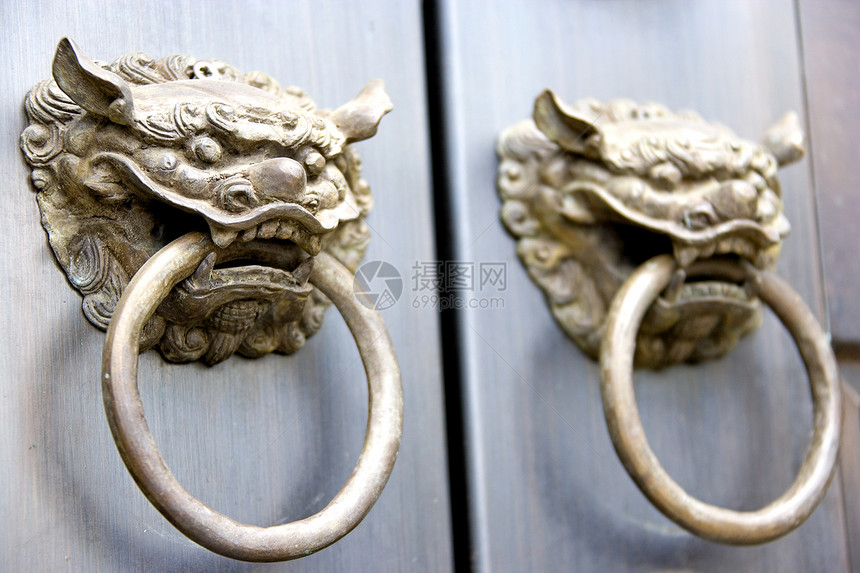 中国圣殿门旋钮入口神社宗教文化信仰旅行遗产灯笼木头图片