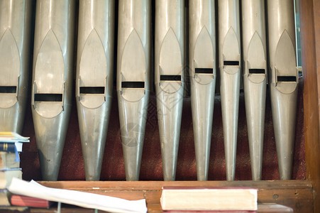 机关管管木头管道金属教会琴管乐器背景图片