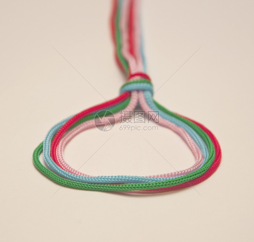 环形红色线程颜色花边羊毛材料绿色绳子图片