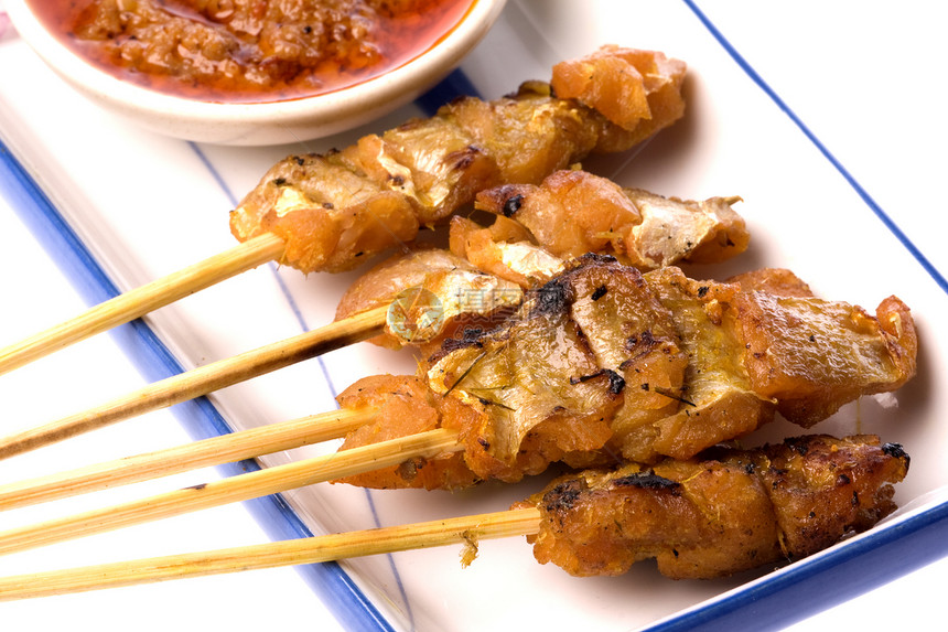 马来西亚鱼萨戴岛烤串遗产文化烧烤美食传统烹饪辣椒美味竹子图片