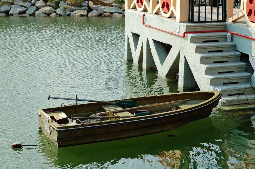 游艇运输帆船脚步导航海浪旅行建筑学码头港口漂浮图片