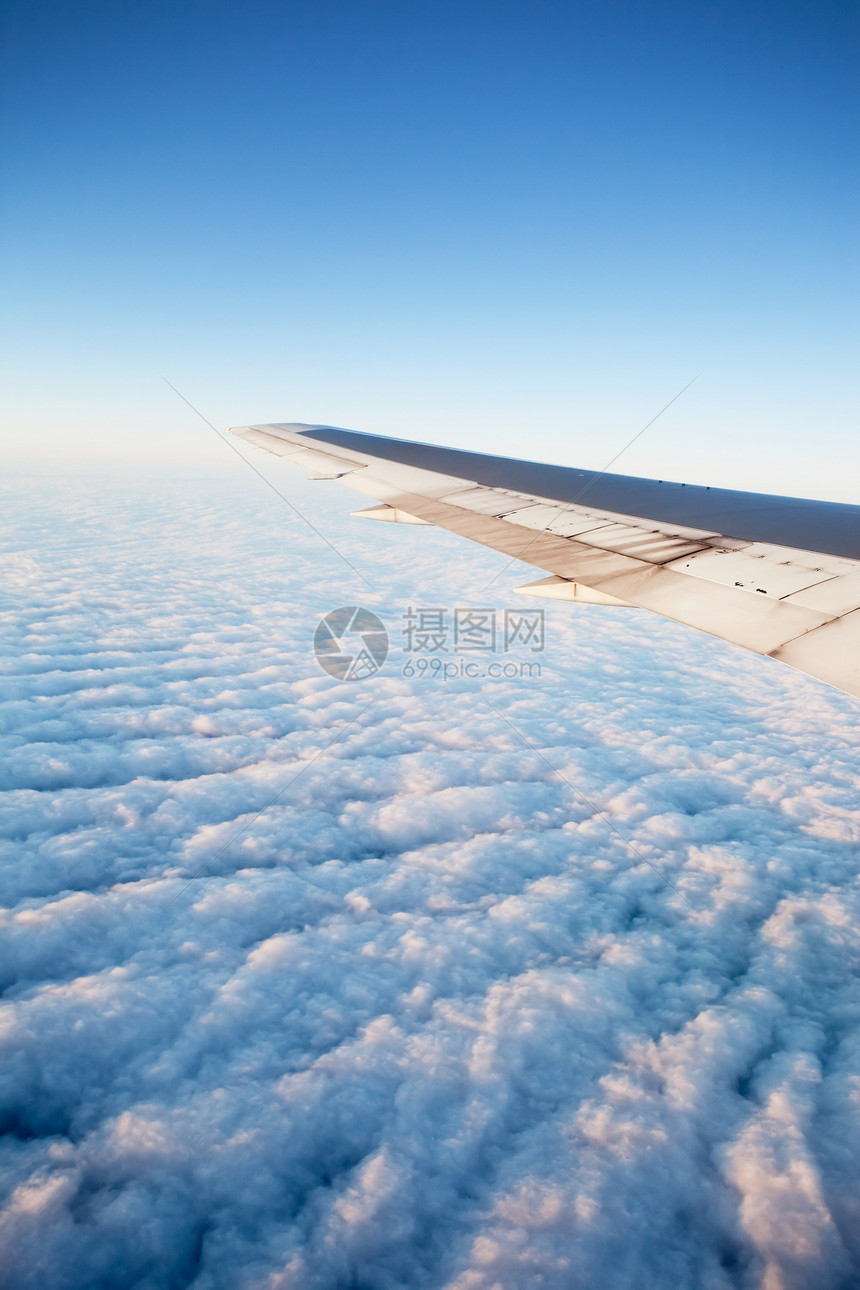 机翼飞机旅行天空日落航空运输翅膀飞行蓝色航班喷射图片