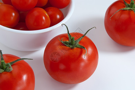 番茄密闭的西红柿红柿蔬菜红色小番茄食物背景图片