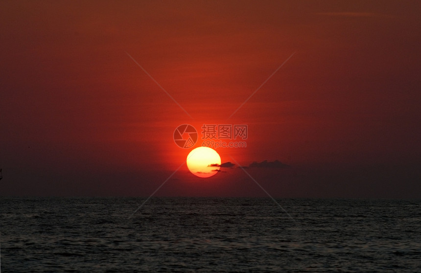 北埃斯康迪多港日落海面橙子地平线场景季节阳光墙纸钓鱼海洋太阳渔夫图片