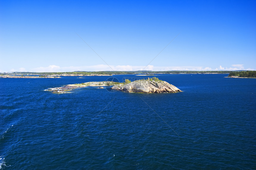 瑞典群岛乐趣岩石支撑地平线海浪海岸线海洋海岸天空风景图片