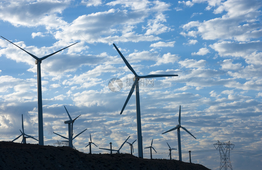 风力涡轮机植物网格生态天空山脉活力蓝色发电机场地电气图片