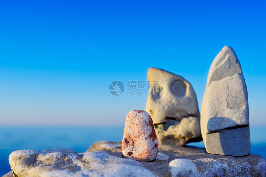 升至以上岩石石头海洋卵石海滩海岸图片