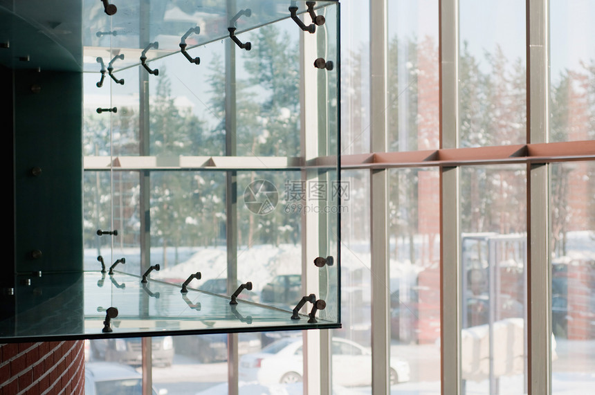 玻璃玻璃建筑反射小路窗户建筑学金属扶手几何学公共场所曲线水平图片