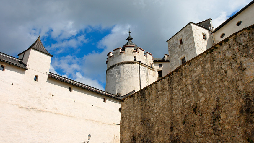 以及奥地利萨尔茨堡文艺复兴霍亨萨尔茨堡城堡的墙壁图片