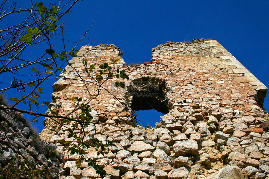 旧城堡废墟岩石爬坡图片
