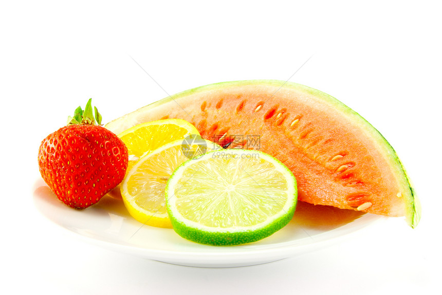 含有草莓和梅龙的柑橘水果食品营养早餐生产盘子柠檬西瓜植物收成果汁图片