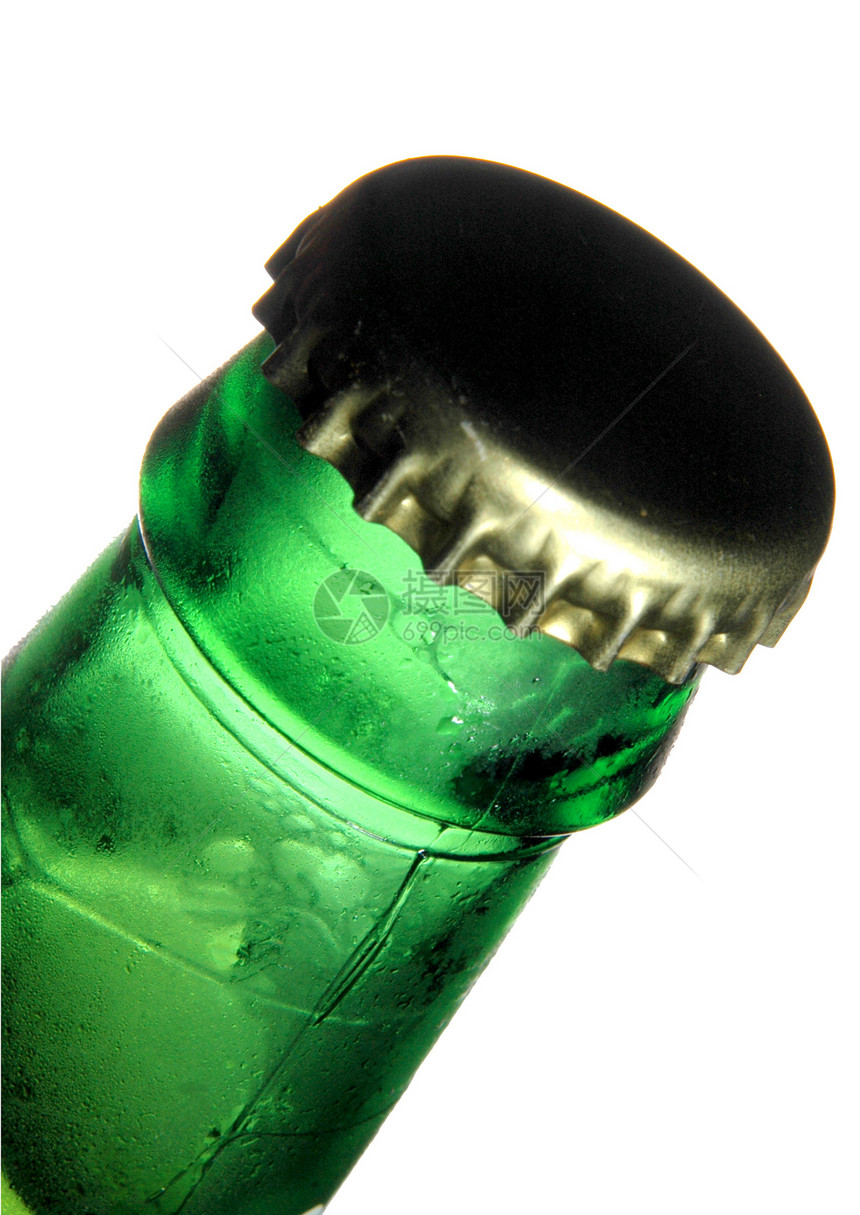 啤酒瓶绿色背景金属气泡酒精瓶子图片