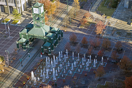 孟菲斯市中心的时钟塔广场高清图片