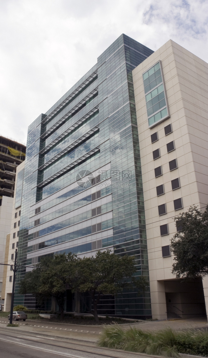 办公大楼金融摩天大楼城市职场天空技术市中心玻璃建筑反射图片