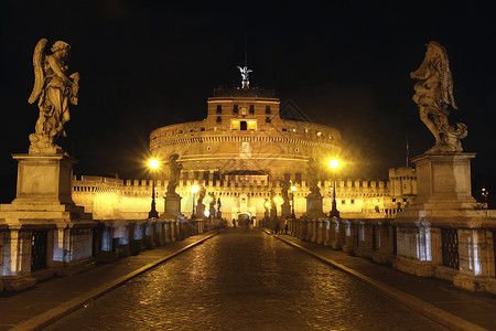 圣安吉洛意大利罗马Castel SantAngelo之夜雕像旅行古董艺术建筑墙纸建筑学历史中心雕塑背景