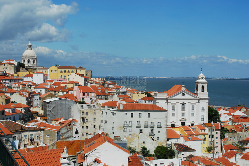 里斯本葡萄牙首都城市之景Lisbon首都教会日落天空全景城景建筑学旅游市中心场景图片