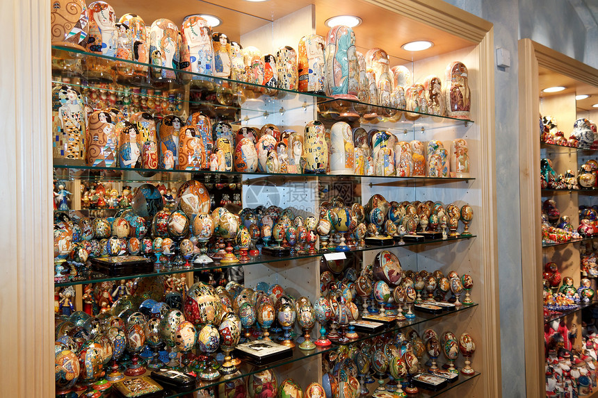 Souvenir商店 为访问布拉格的游客提供热门礼品店图片