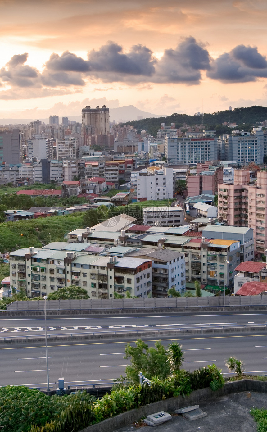 高速公路城景城市天际旅游交通建筑戏剧性景观城市运输公寓摩天大楼图片