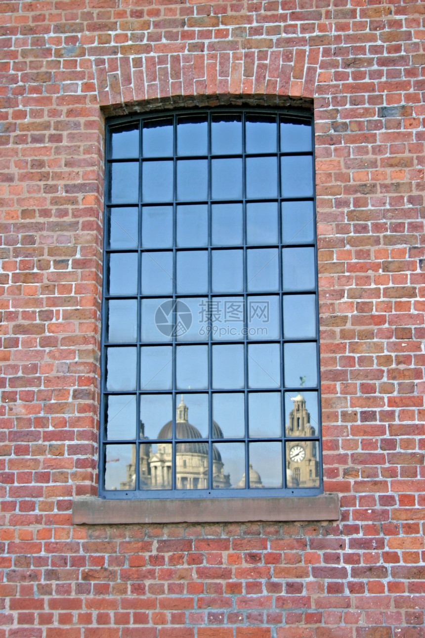 利李仓库窗口中反映的肝楼和3宽度图片