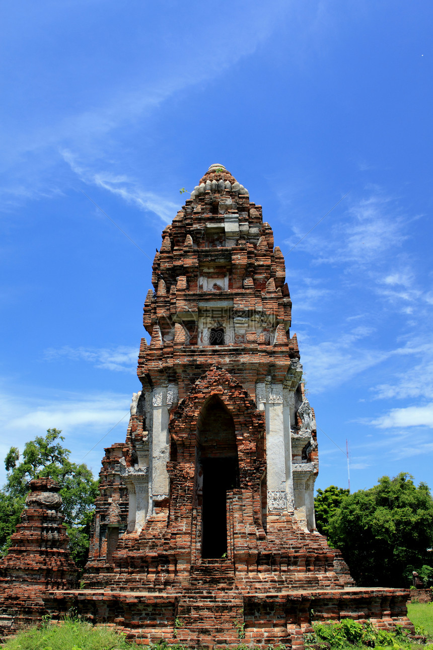 在泰国的Lopburi遗产建筑学假期天空岩石历史蓝色寺庙废墟石头图片