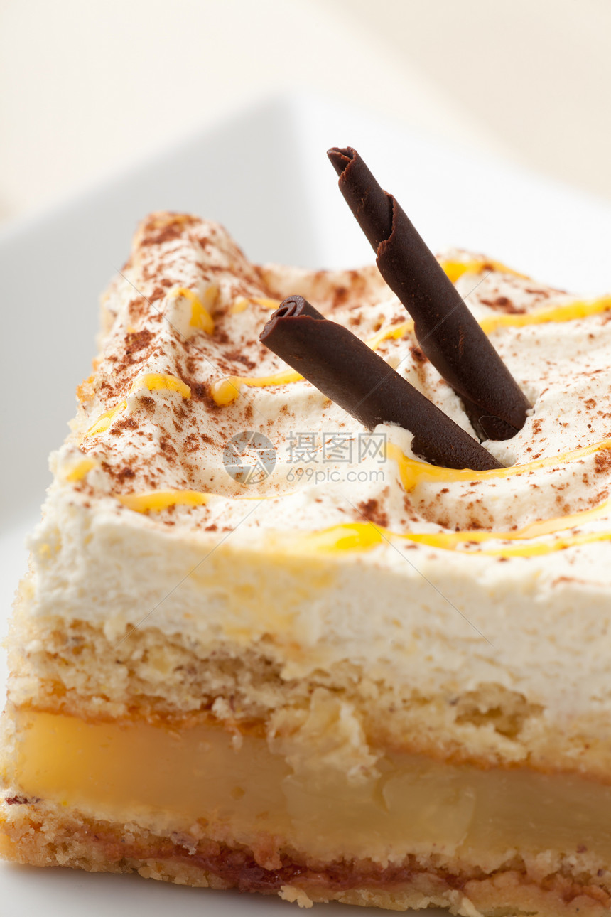 梨饼和咖啡食物白色糖果红色杯子甜点糕点黄色面包奶油图片