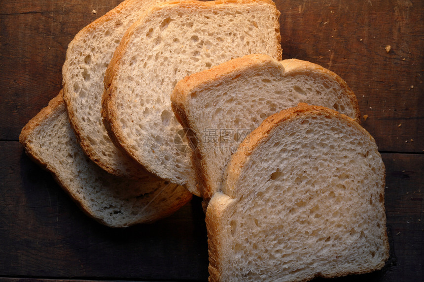 木头面包烘烤厨房静物家庭饮食健康饮食图片