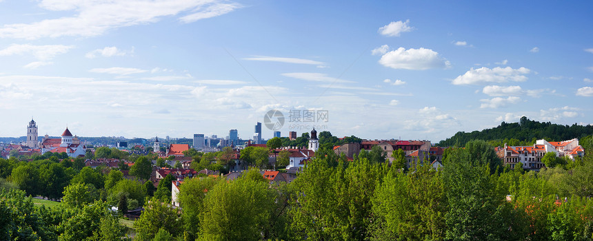 立陶宛维尔纽斯市全景国家教会场景小时天际公园摩天大楼天空建筑房子图片