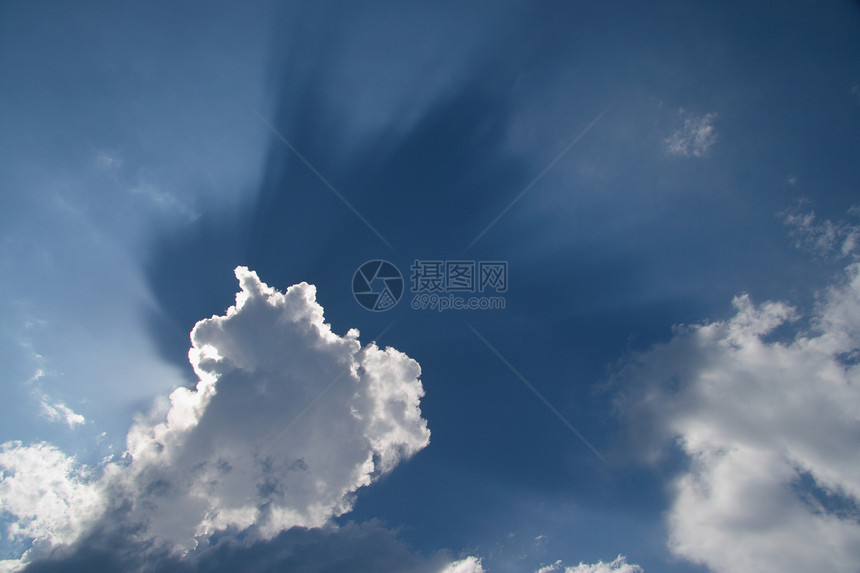 天堂风景框架风暴天空天气阳光空气太阳季节臭氧自由图片