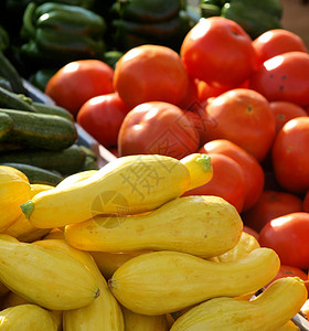黄色西红柿户外市场农业胡椒农民蔬菜黄色收成健康饮食黄瓜食物背景
