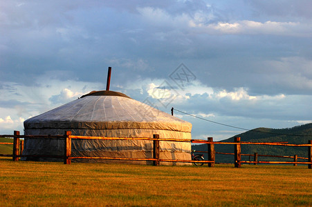 蒙古的加热地标记国家山脉高地农村旅行蒙古包住宅游牧民族农场天空多样性高清图片素材