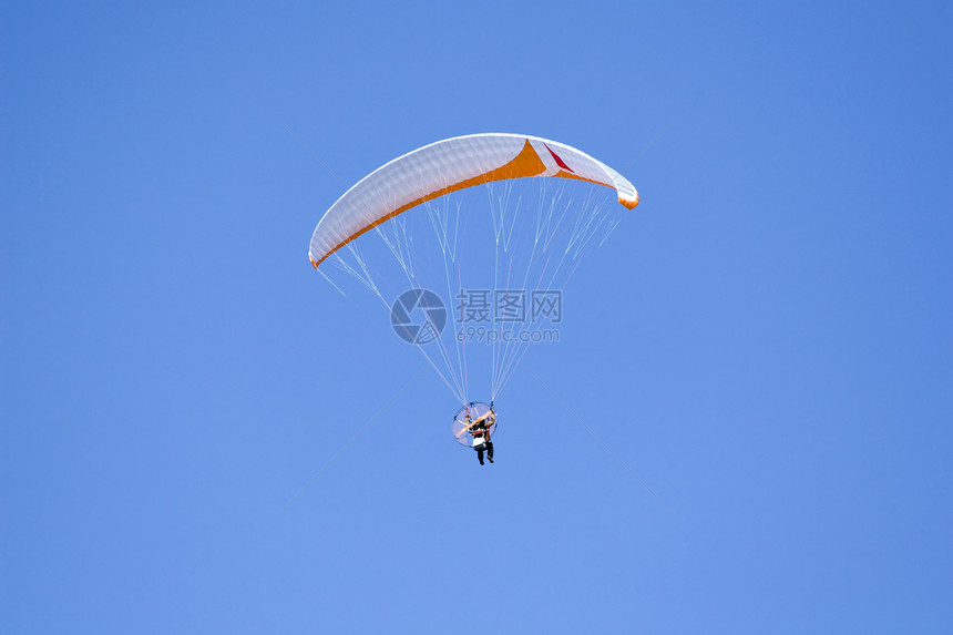 滑翔机闲暇自由航班段落空气绳索降落伞天空翅膀运动图片
