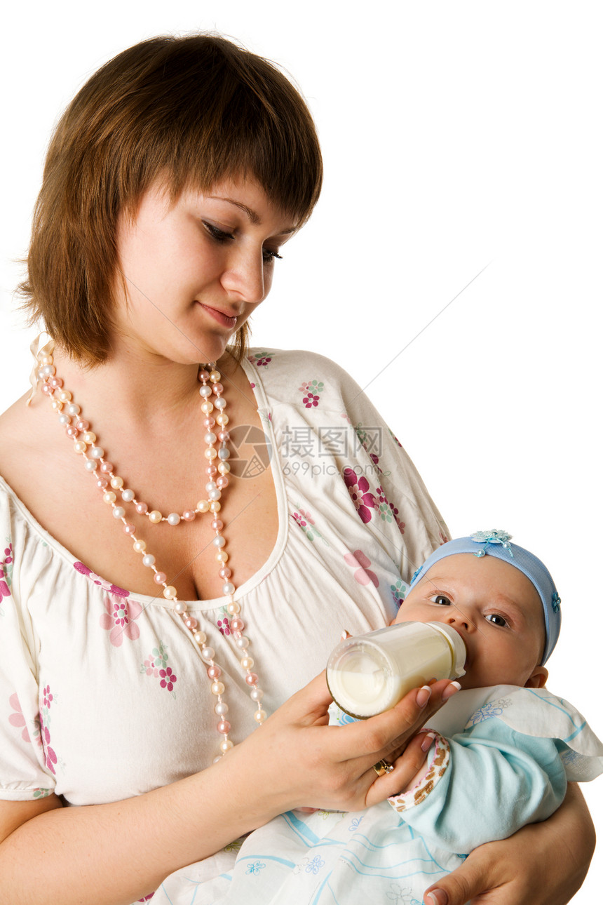 母乳喂养婴儿快乐父母家庭生长工作室裙子童年女孩后代女儿图片